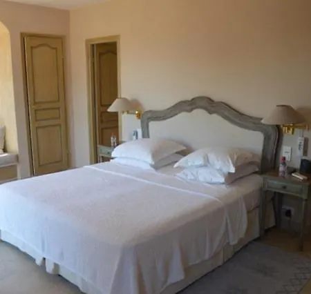 Viata By The Pearls Collection Saint-Tropez