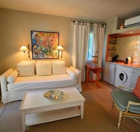 Villa Viata By The Pearls Collection *